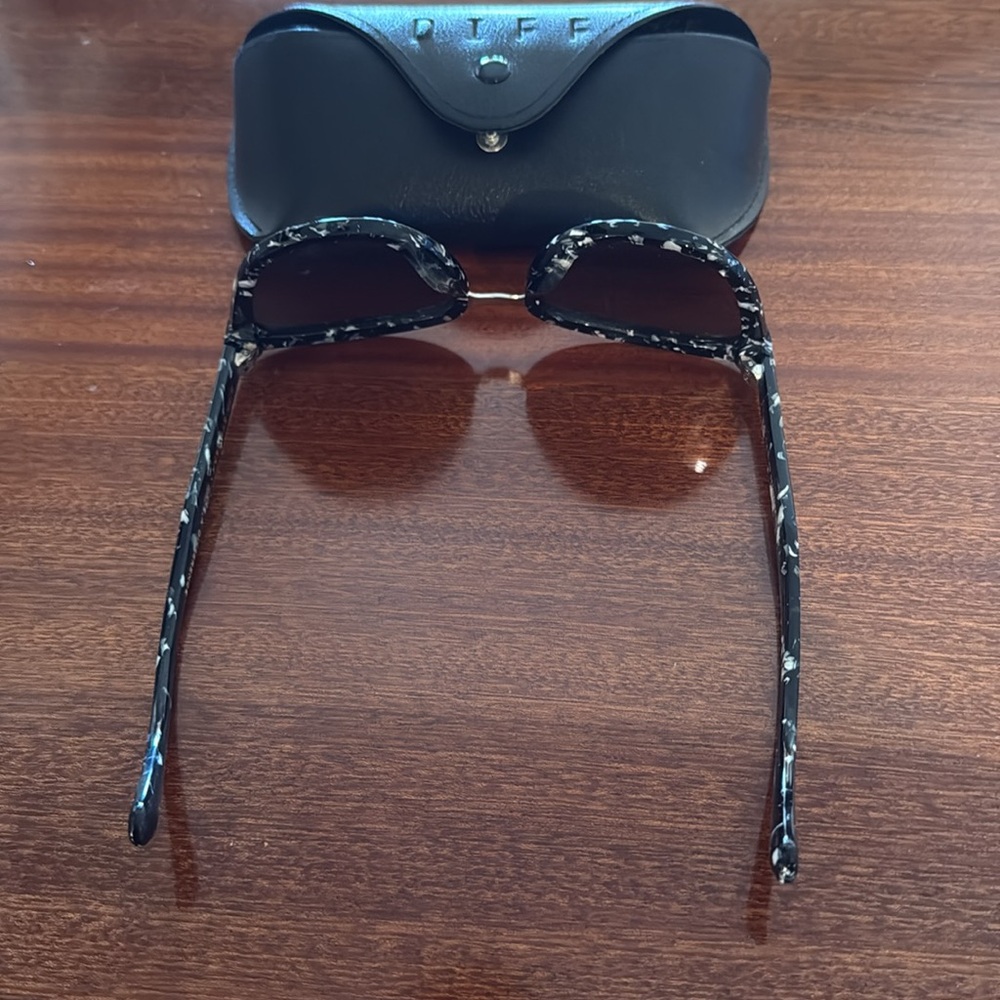 Diff Sunglasses Rose Polarized - Picture 2 of 5